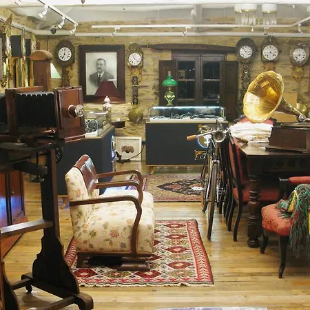 Camino Luyego de Somoza