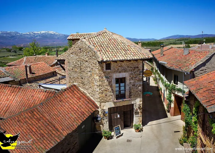 Camino Luyego de Somoza